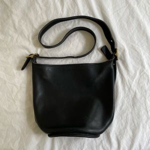 Vintage Coach Black Leather Janice Legacy 9950 Crossbody